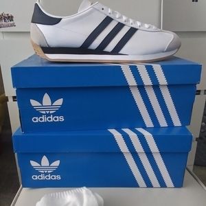 Adidas country og shoes